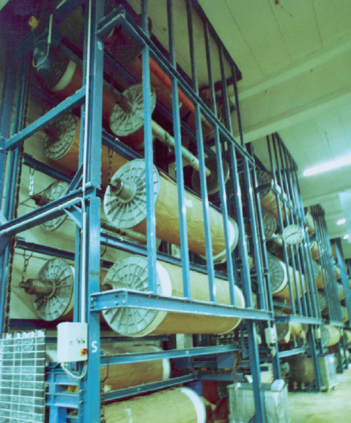 Model 810: Warp beam storage rack | Kohl Textilmaschinen